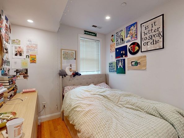 375 Dorchester St 2, Boston MA 02127
