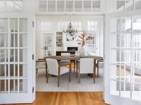 120 Seaver St A103, Brookline MA 02445