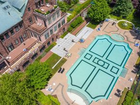 120 Seaver St A103, Brookline MA 02445
