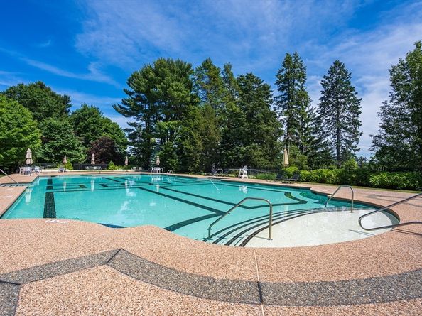 120 Seaver St A103, Brookline MA 02445