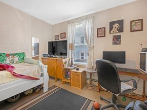 14 Mendon St, Worcester MA 01604