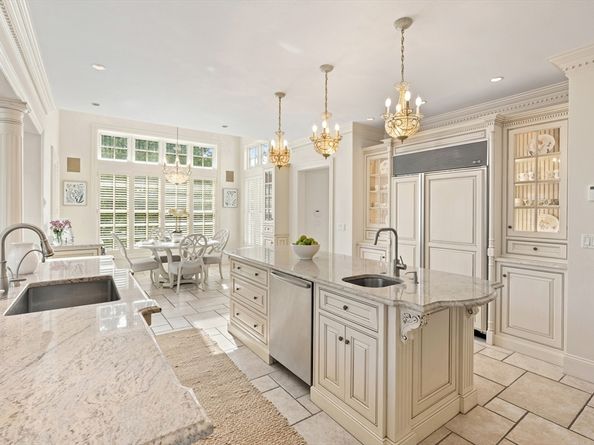 46 Porter Rd, Andover MA 01810