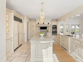46 Porter Rd, Andover MA 01810