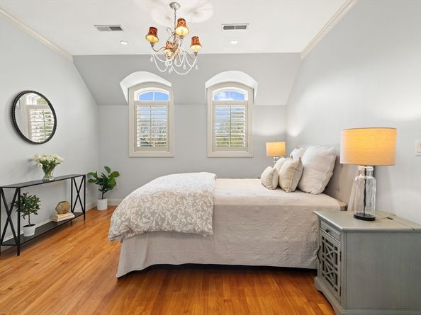 46 Porter Rd, Andover MA 01810