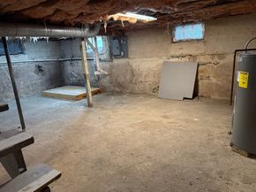 796 Charlton Street, Southbridge MA 01550