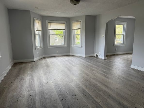 796 Charlton Street, Southbridge MA 01550