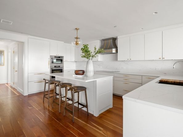 975 Memorial Drive 1105, Cambridge MA 02138
