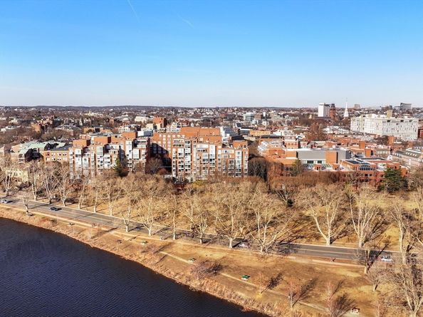 975 Memorial Drive 1105, Cambridge MA 02138