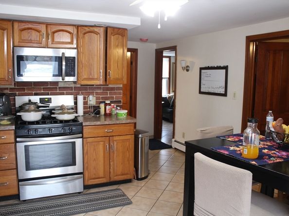 52 Taylor, Gloucester MA 01930