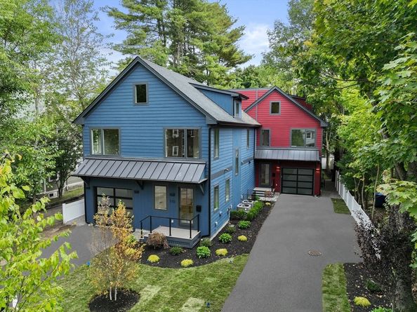 110 Harvard St 110, Newton MA 02460