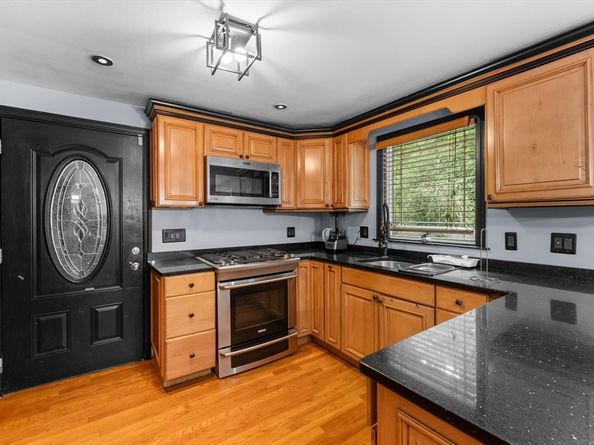 54 Carmel Cir, Bridgewater MA 02324
