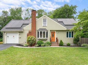 54 Carmel Cir