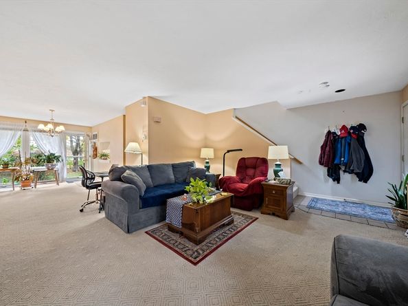 501 Auburn St 404, Whitman MA 02382