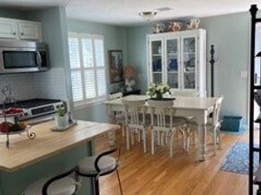 18 Leilo Dr 18, Middleboro MA 02346