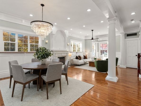 10 Washington Park, Newton MA 02460