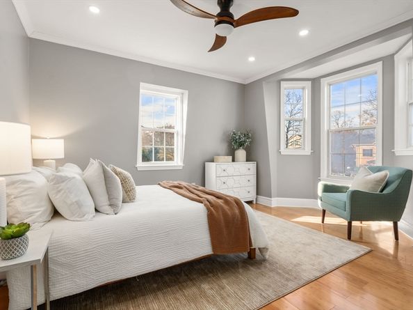 10 Washington Park, Newton MA 02460