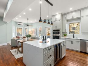 10 Washington Park, Newton MA 02460