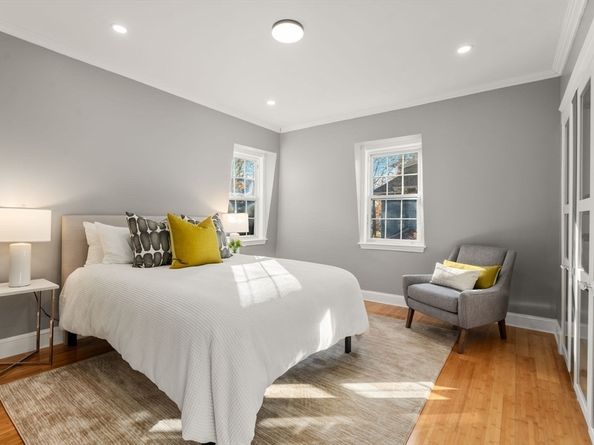 10 Washington Park, Newton MA 02460