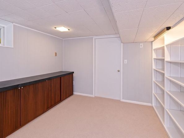 1 Brookvale Rd, Framingham MA 01701