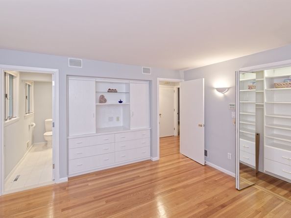 1 Brookvale Rd, Framingham MA 01701