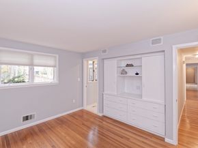 1 Brookvale Rd, Framingham MA 01701