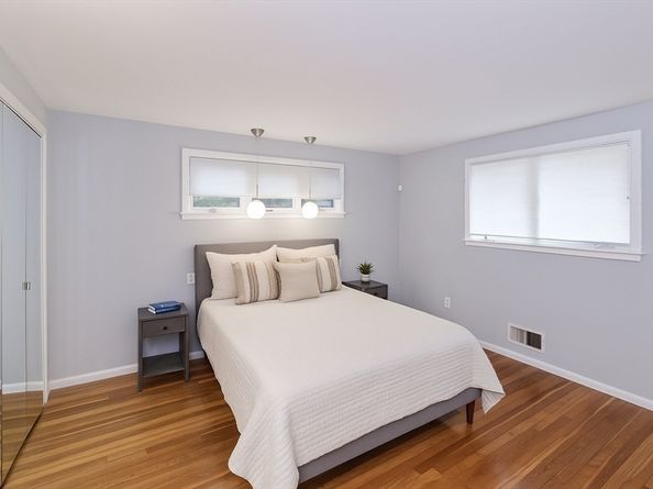 1 Brookvale Rd, Framingham MA 01701