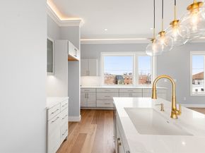 308 Newton Street 1F, Waltham MA 02453