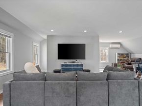 78 Highland St, Holden MA 01520
