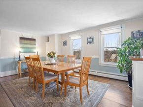 78 Highland St, Holden MA 01520