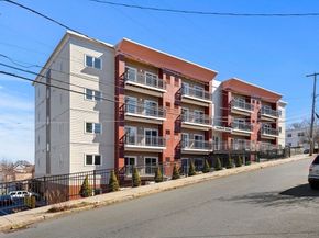 10 Franklin Ave 204, Revere MA 02151