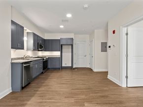 10 Franklin Ave 204, Revere MA 02151
