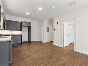 10 Franklin Ave 204, Revere MA 02151