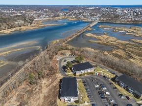 145 Essex Ave 512, Gloucester MA 01930