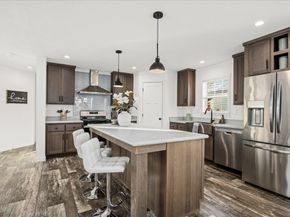 19 Pinrock Drive, Sturbridge MA 01566