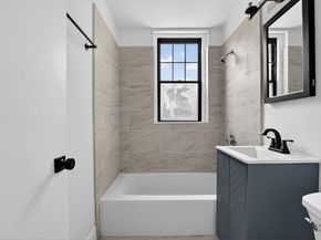 370 Chestnut Hill 3, Boston MA 02135