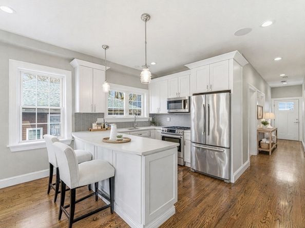244 Eliot St 2, Milton MA 02186