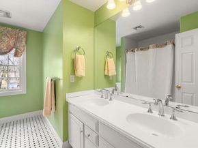 1080 North Street, Walpole MA 02081