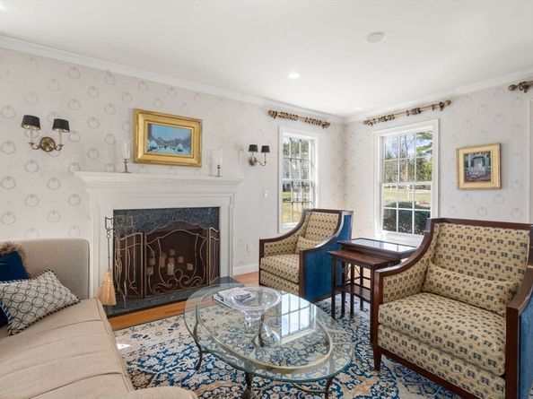 1080 North Street, Walpole MA 02081
