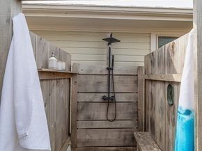 3 Vine Avenue, Rockport MA 01966