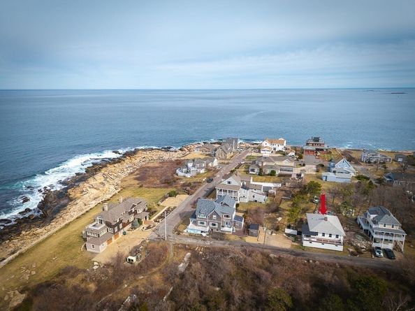 3 Vine Avenue, Rockport MA 01966