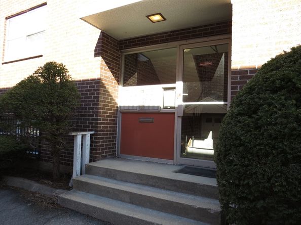74 Harvard St, Waltham MA 02453