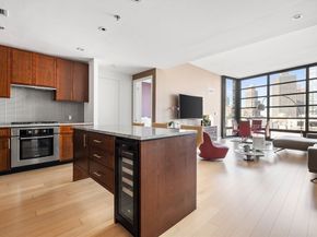 580 Washington St PH5, Boston MA 02111