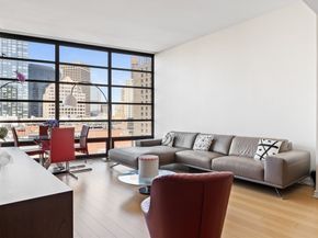 580 Washington St PH5, Boston MA 02111