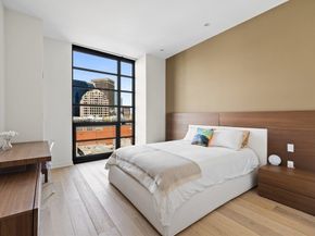 580 Washington St PH5, Boston MA 02111