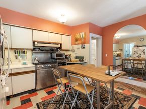28 Eastern Point Rd, Gloucester MA 01930