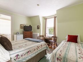 28 Eastern Point Rd, Gloucester MA 01930