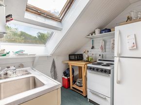 28 Eastern Point Rd, Gloucester MA 01930
