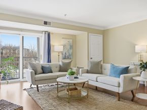 86 East Howard Street 107, Quincy MA 02169