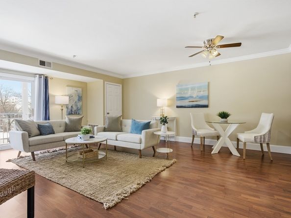 86 East Howard Street 107, Quincy MA 02169