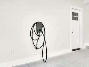383 Marrett, Lexington MA 02421